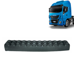 Acabamento Pisante Superior Estribo para Caminhão Iveco Hi-way 2014 á 2020 Lado Direito