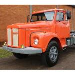 Para-lama Frontal em Fibra para Caminhão Scania L75 L111 Jacaré Lado Direito
