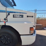 Para-Lama Capo em Fibra para Caminhão Scania T 112 / 113 / 142 / 143 Longo Lado Direito