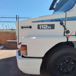 Para-Lama Capo em Fibra para Caminhão Scania T 112 / 113 / 142 / 143 Curto Lado Esquerdo