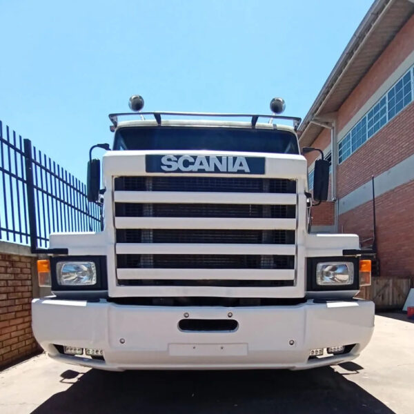 Capa Para-Choque em Fibra para Caminhão Scania T 113 / 143 Curto 1993 á 1998
