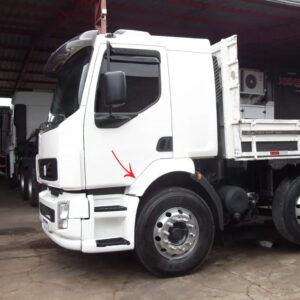 Para-Lama Cabine em Fibra Para Caminhão Volvo Vm Até 2014 Lado Esquerdo