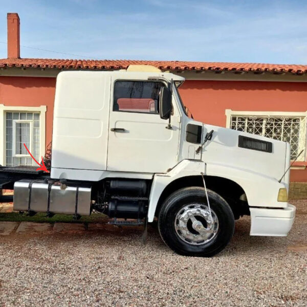 Par Saia Cabine Longa Em Fibra Para Caminhão Volvo NL