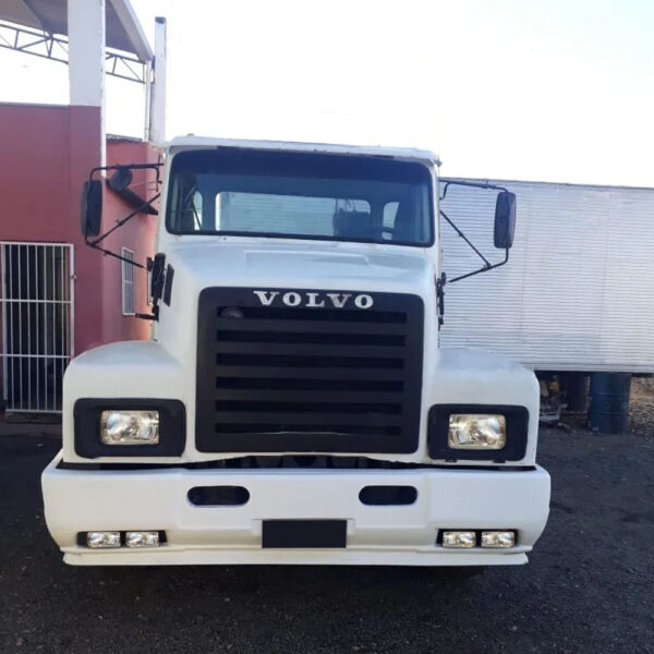 Envolvente Capa Para-Choque em Fibra para Caminhão Volvo N10 / N12 Intercooler 1984 á 1989