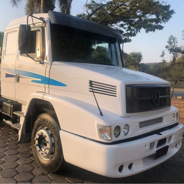 Para-Lama Capo em Fibra para Caminhão Mb 1634 Lado Direito