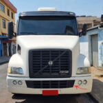 Tampa Rebocador Para-Choque Dianteiro Para Caminhão Volvo NH 2004 á 2006 Lado Esquerdo