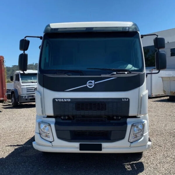 Para-Choque Dianteiro Para Caminhão Volvo Vm Após 2015
