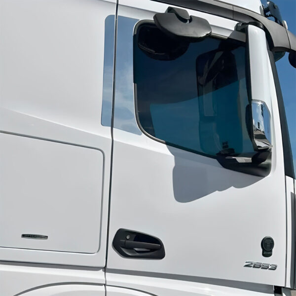 Par Aplique Inox Coluna da Porta para Caminhão New Mb Actros 2021