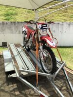 Par de esticador com catraca e mosquetão para motos 800 kg