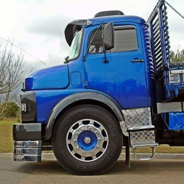 Par Estribo Inferior Cromado para Caminhão Mb 1113 1513 1313 1318 1518