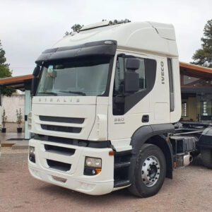 Par Tampa Estribo para Caminhão Iveco Stralis 2008 á 2014