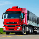 Acabamento Pisante Inferior Estribo para Caminhão Iveco Stralis 2008 á 2014 Lado Esquerdo