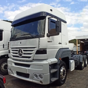 Par Tampa Estribo para Caminhão Mercedes-Benz 1938s / 1944s