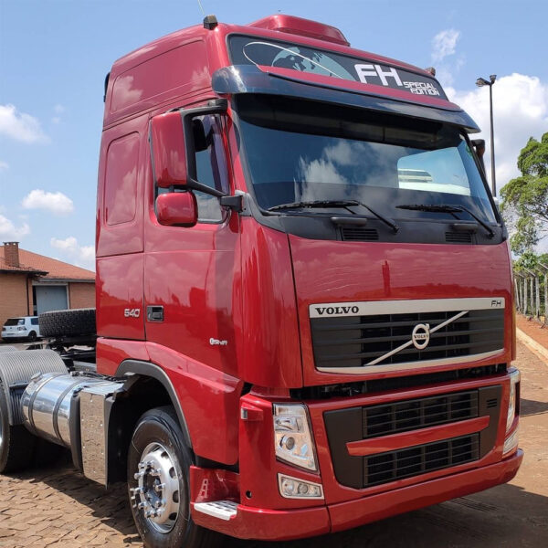 Faixa Adesiva Testeira Quebra-Sol para Caminhão Volvo FH Special Edition