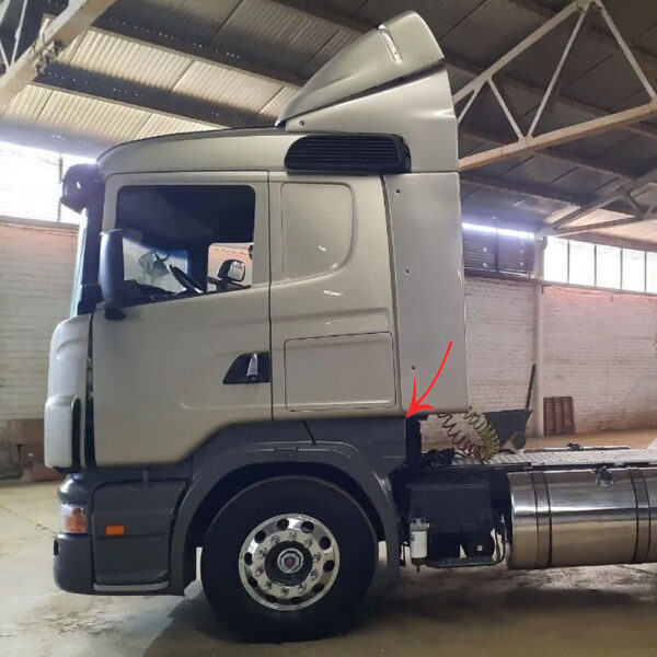 Acabamento Superior Para-Lama Caminhão Scania P / G / R - S4 / S5 / S6 Lado Esquerdo