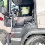 Tampa Acabamento Capa Farol para Caminhão Scania NTG Após 2019 Lado Esquerdo