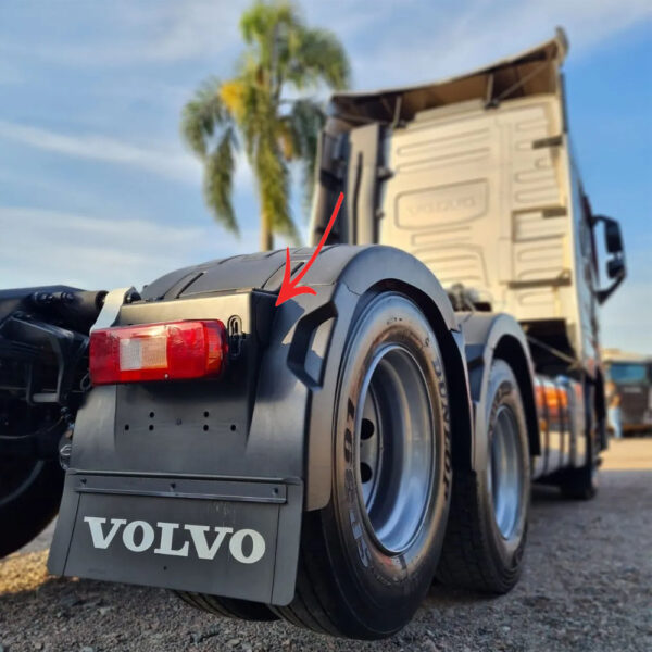 Tampa Acabamento Para-Lama Traseiro para Caminhão Volvo Fh após 2015