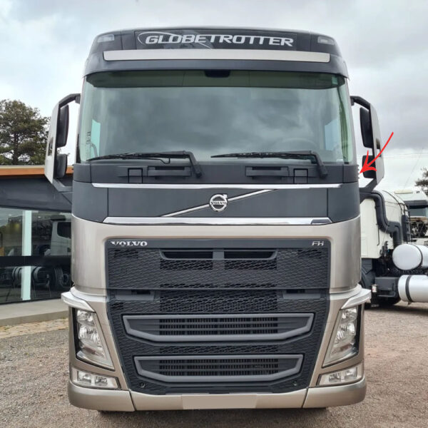 Tampa Acabamento Inferior Para-Brisa para Caminhão Volvo Fh após 2015 Lado Esquerdo