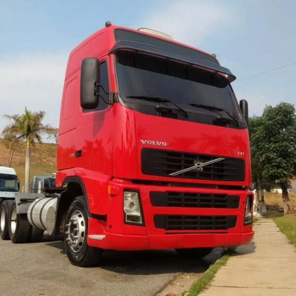 Moldura Bojo Farol para Caminhão Volvo Fh 2004 á 2009 Lado Direito