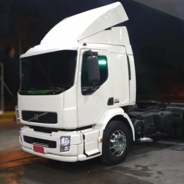 Par Tampa Antifurto para Caminhão Volvo Vm 2006 á 2019