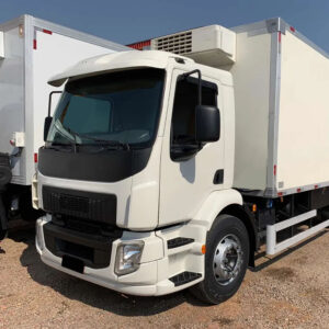 Para-Lama Cabine para Caminhão Volvo Vm 2004 á 2019 Lado Esquerdo