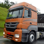 Par Letreiro Emblema Cromado para Caminhão Mb Axor 2544