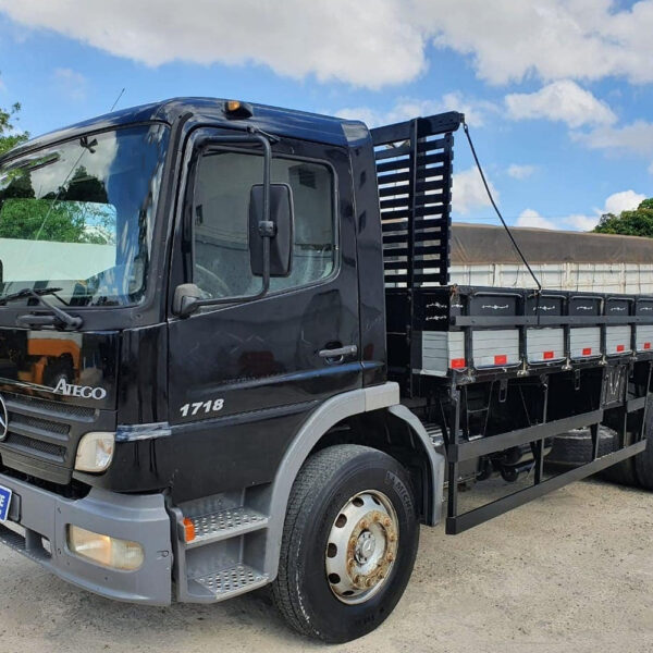 Par Letreiro Emblema Cromado para Caminhão Mb Atego 1718