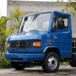 Par Letreiro Emblema Cromado para Caminhão Mb 712