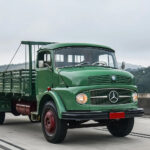 Par Letreiro Emblema Cromado para Caminhão Mb 1111