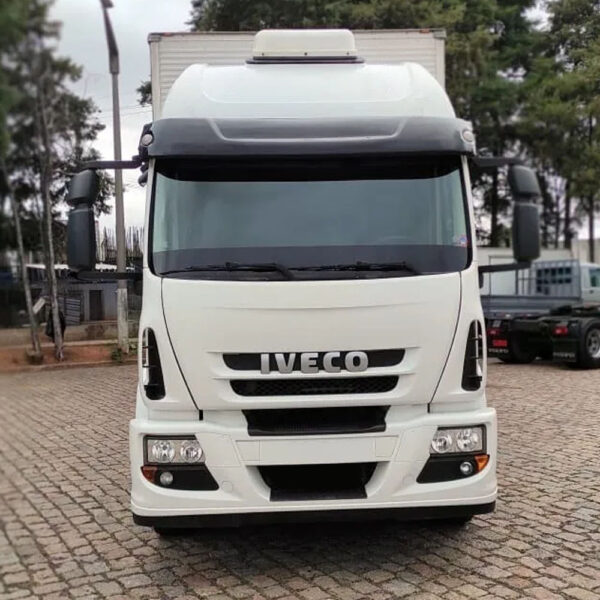 Para-choque Dianteiro Para Caminhão Iveco Tector /  Cursor