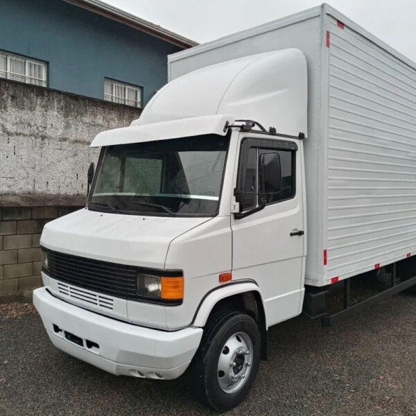 Tapa-sol para Caminhão Mb 710 / 1620 / 1720