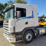 Acabamento Dobradiça / Grampo Para-lama Inferior Cabine para Caminhão Scania S4 / S5