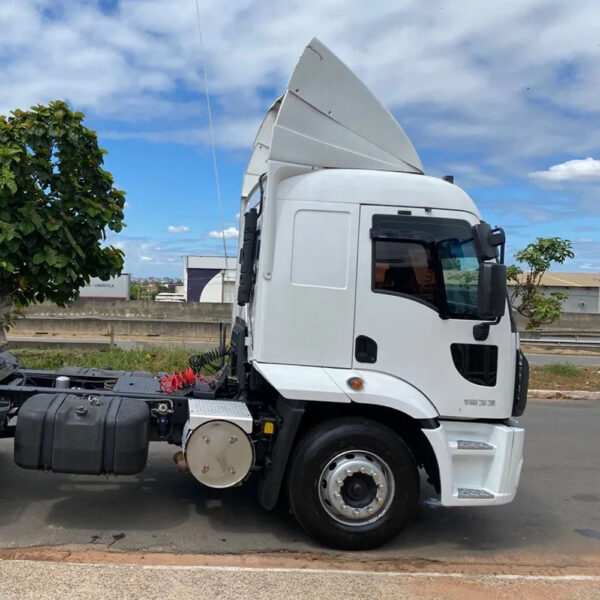 Suporte Antena Px Traseiro para Caminhão Ford Cargo após 2012