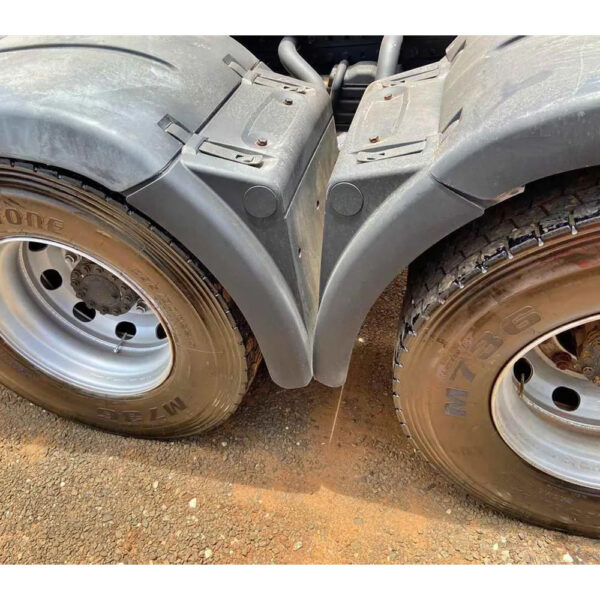 Par Meio Para-lama Dianteiro para Caminhão Man TGX 2012 á 2016