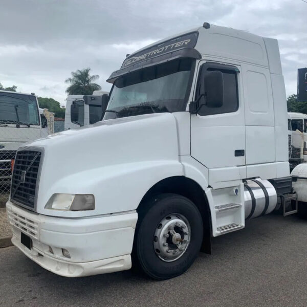Lateral Cegonheiro para Caminhão Volvo NH Globetrotter
