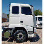 Extensão da Porta para Caminhão Volvo FH até 2003 Lado Direito