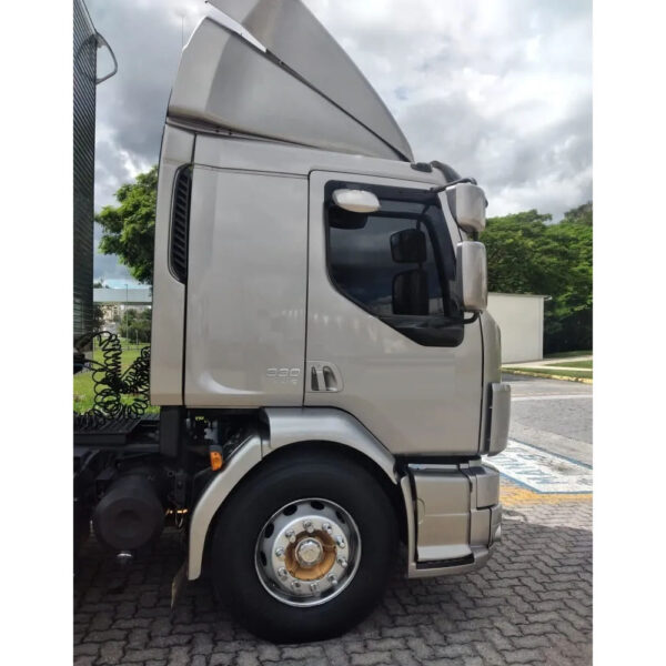 Par Tampa Antifurto para Caminhão Volvo VM 2006 á 2019