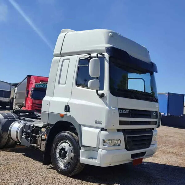 Tampa Estribo para Caminhão Daf CF Lado Direito