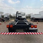 Lanterna Traseira para Caminhão Ford Cargo até 2010 / Vw Titan / Worker Lado Esquerdo