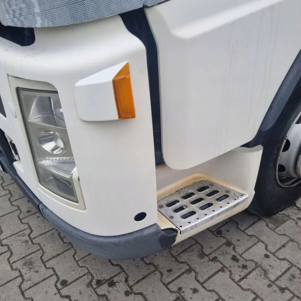 Lanterna Pisca Lateral com Capa para Caminhão Volvo Fh 2004 á 2009 Lado Esquerdo