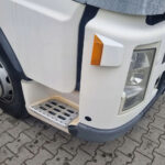 Lanterna Lateral Dianteira Pisca com Capa para Caminhão Volvo FH Chinês 2005 á 2010 Lado Direito
