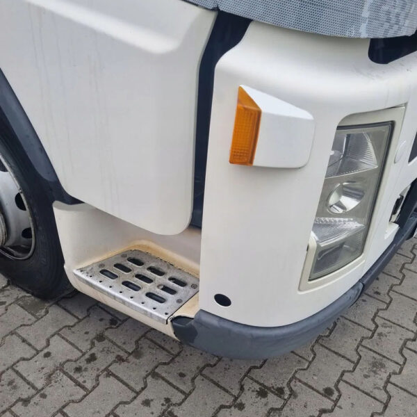 Lanterna Lateral Dianteira Pisca com Capa para Caminhão Volvo FH Chinês 2005 á 2010 Lado Direito