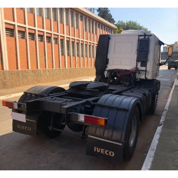 Par Para-Lama Traseiro para Caminhão Iveco Cavallino