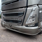 Capa Para-Choque Envolvente para Caminhão Volvo FH após 2022 Premium