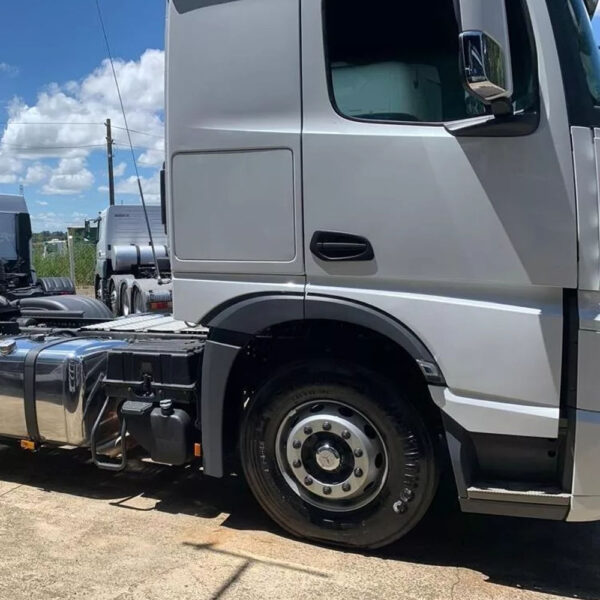 Suporte Antena Px Traseiro Lado Direito para Caminhão New MB Actros após 2021