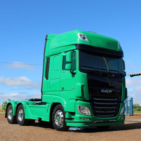 Defletor Carenagem Lateral Tanque para Caminhão Daf XF 6x4 3475 mm