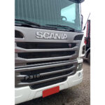 Acabamento Inox Letreiro Grade para Caminhão Scania P 2012 á 2019