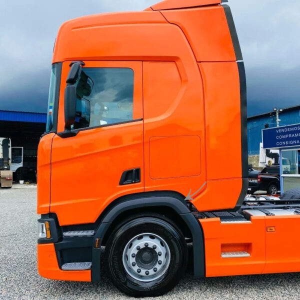 Para-Lama Central Cabine para Caminhão Scania NTG Lado Esquerdo