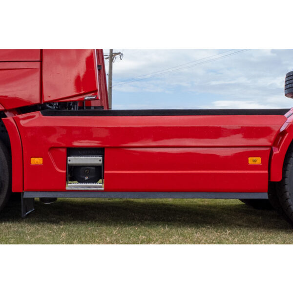 Saia Carenagem Lateral Volvo New FH 6X4 Premium Edition E.E 3500 Euro 6
