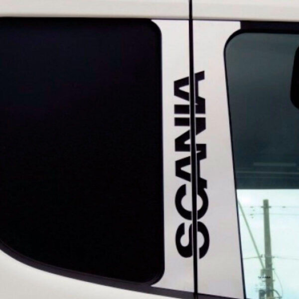 Par Aplique Coluna Porta Inox para Caminhão Scania S4 / S5 / S6